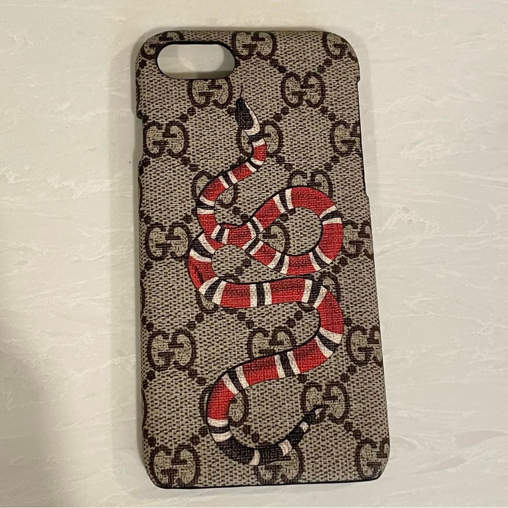 GUCCI iPhone 7/8 Logo Snake Print phone case 🐍